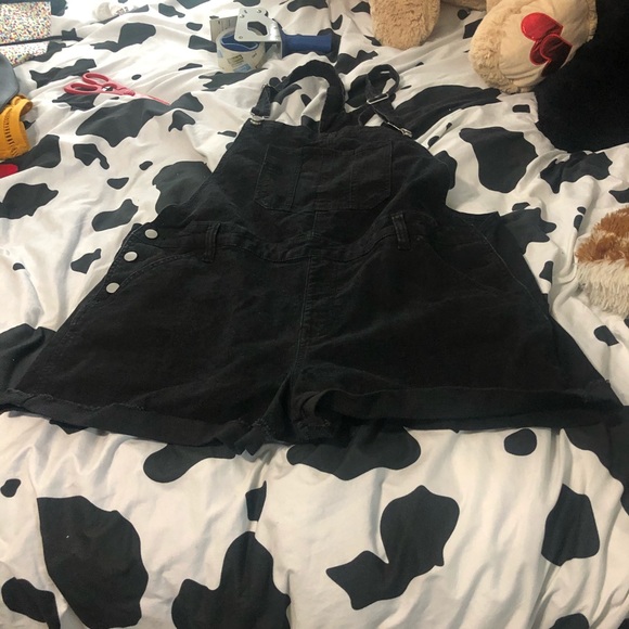 Plus size - Picture 2 of 2